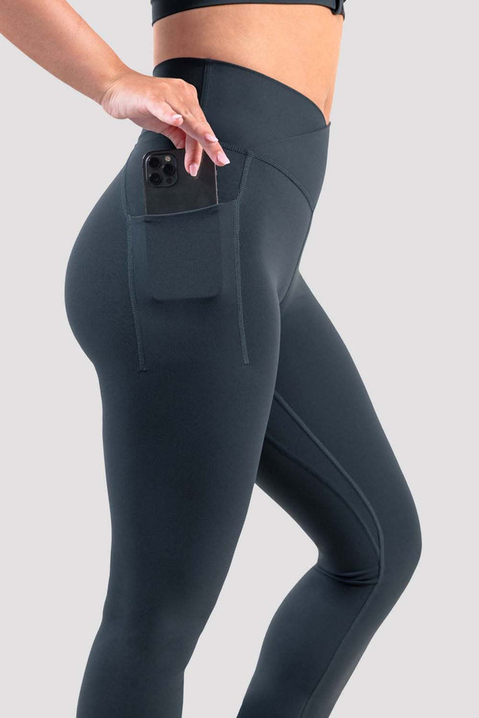 Apex BLOCHeverhold Flare Legging - BLOCH UK