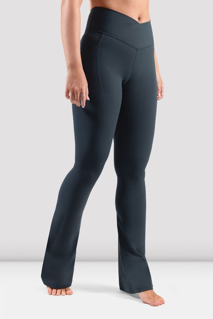 Apex BLOCHeverhold Flare Legging - BLOCH UK